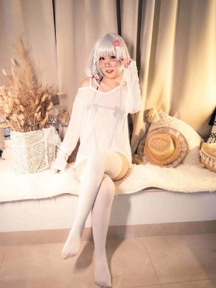 欧美成人手机在线影院_HD完整在线观看