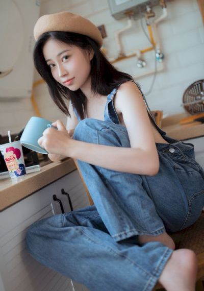欧美pom_BD英语完整在线观看