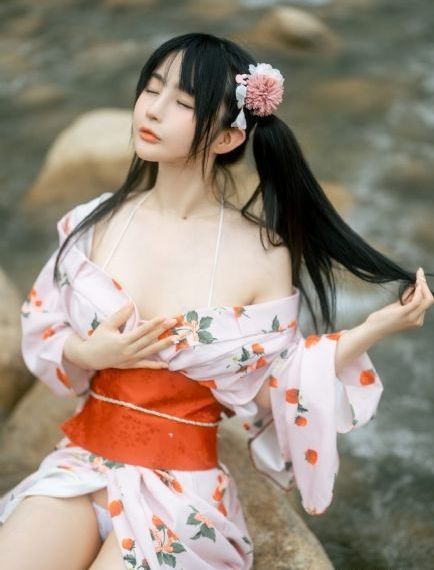 欧美美女惊艳的照片_1080电影完整版在线观看
