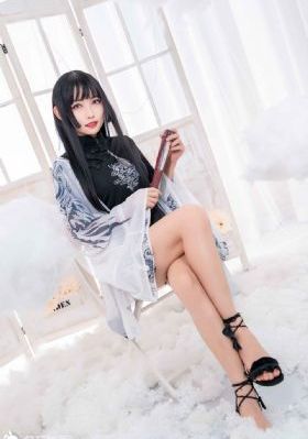 日韩美女露乳头_BD英语高清在线观看