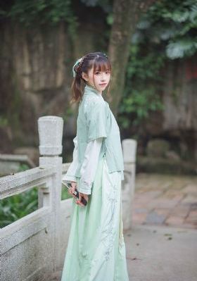 国产精品久久久久久日日迷魂汤_BD韩语免费在线播放