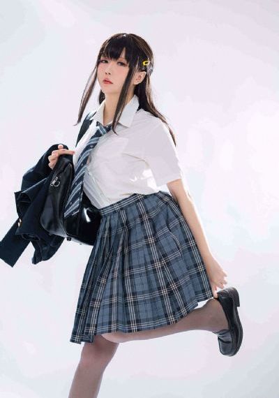 欧美最新一区二区三区_免费在线观看播放