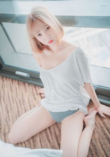 av自拍偷拍_剧情片在线手机播放