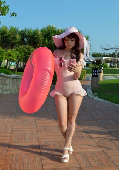 欧美高清在线二区_4K免费全集观看