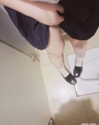 青草国产精品久久久久久_高清直播在线观看