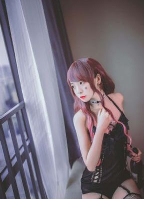 欧美西装大叔gv图片_BD在线手机播放