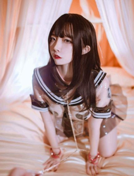 欧美时尚街拍短发帅哥_720在线视频播放